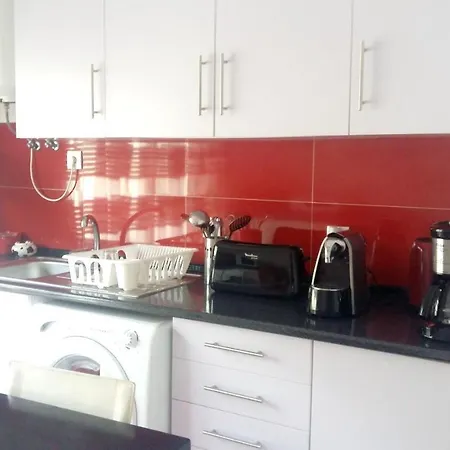 With One Bedroom In With Wonderful Sea View And Wifi 2 Km From The Beach 아파트 나자레
